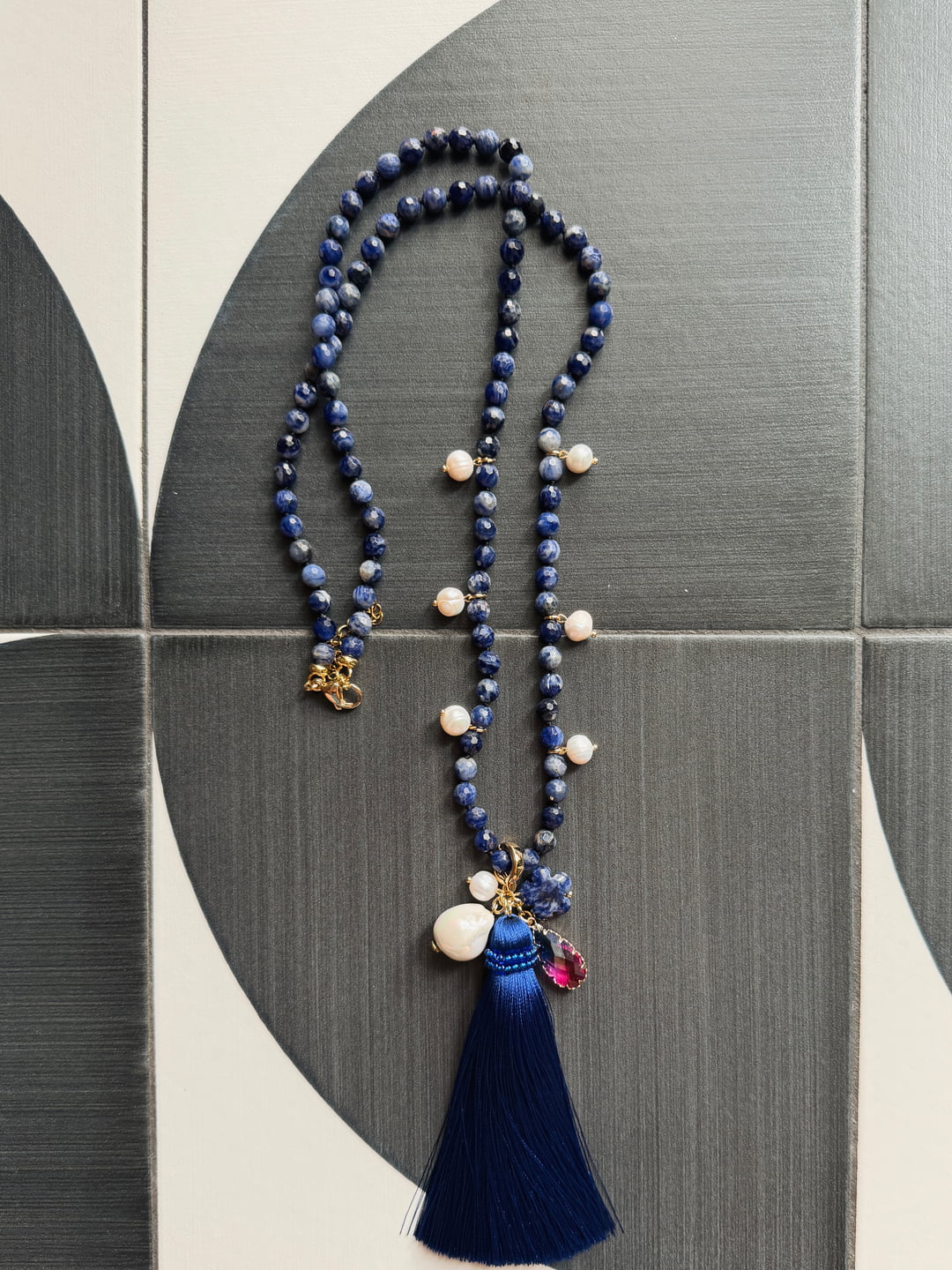 Намисто подовжене з содаліту